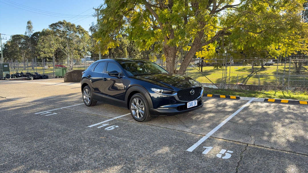 Right Front Diagonal (45- Degree) View