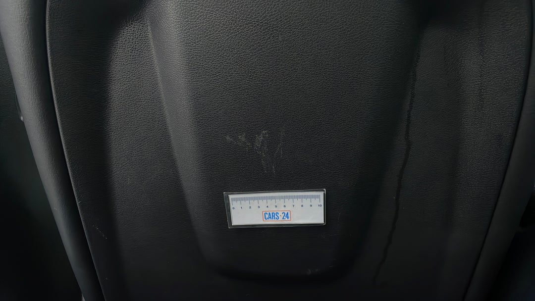 Seats Front LHS Scuff