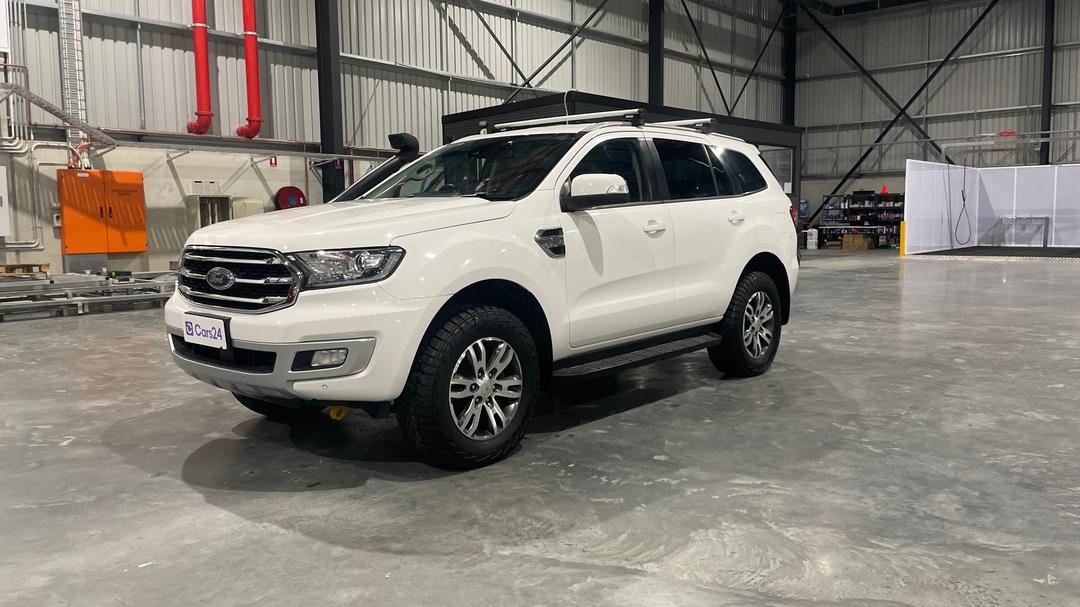 2019 Ford Everest Trend (4WD 7 Seat), Automatic, 124320 km, Left Front Diagonal (45- Degree) View