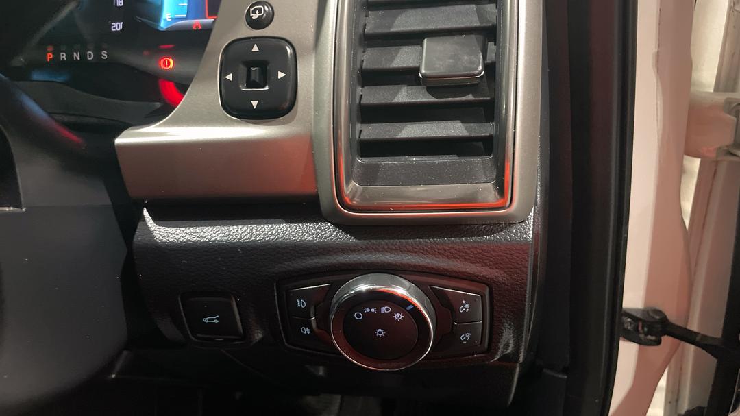 2019 Ford Everest Trend (4WD 7 Seat), Automatic, 124320 km, Utility Switches/Buttons