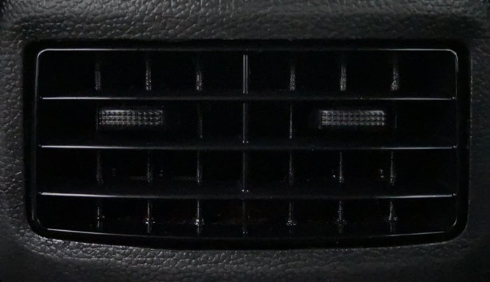 2017 Hyundai Elite i20 SPORTZ 1.2, Petrol, Manual, 25,102 km, Rear AC Vents