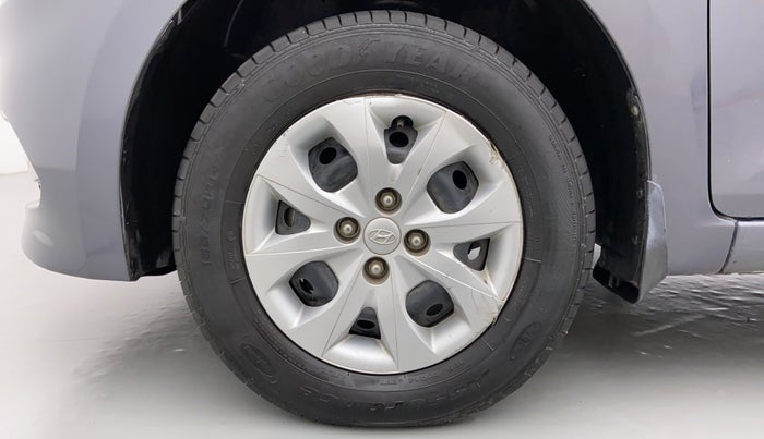 2017 Hyundai Elite i20 SPORTZ 1.2, Petrol, Manual, 25,102 km, Left Front Wheel