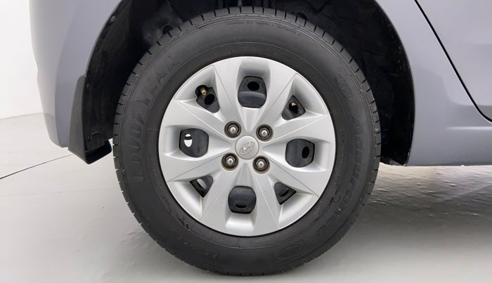 2017 Hyundai Elite i20 SPORTZ 1.2, Petrol, Manual, 25,102 km, Right Rear Wheel