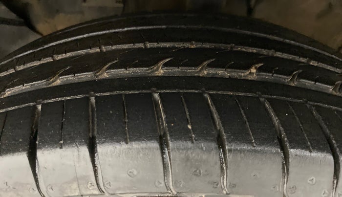 2019 KIA SELTOS GTX 1.4 GDI PETROL, Petrol, Manual, 18,688 km, Left Front Tyre Tread