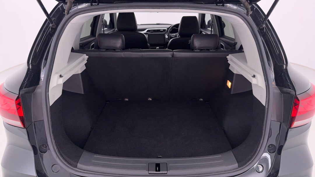 2020 MG Zst Essence, Automatic, 48199 km, Boot Inside View