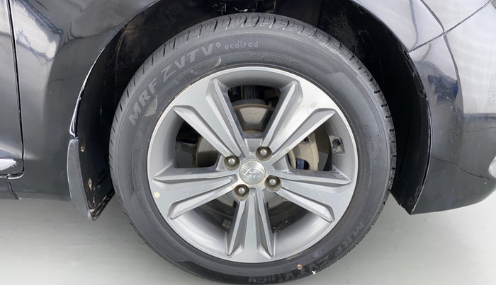 2018 Hyundai Verna 1.6 SX (O) CRDI MT, Diesel, Manual, 48,791 km, Right Front Wheel
