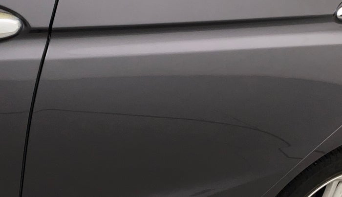 2018 Honda Jazz 1.2L I-VTEC V AT, Petrol, Automatic, 34,396 km, Rear left door - Slightly dented