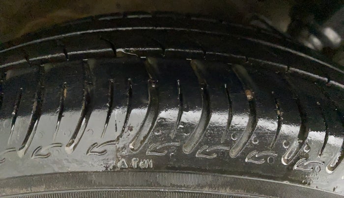 2018 Maruti Celerio VXI CNG D, CNG, Manual, 51,503 km, Right Rear Tyre Tread