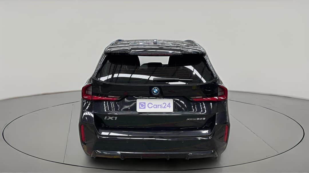 2023 BMW Ix1 xDrive30 M Sport, Automatic, 65025 km, Back/Rear View