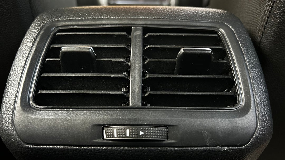 Rear A/C Vent