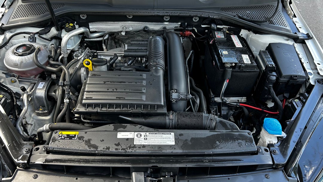 Open Bonnet (Engine)