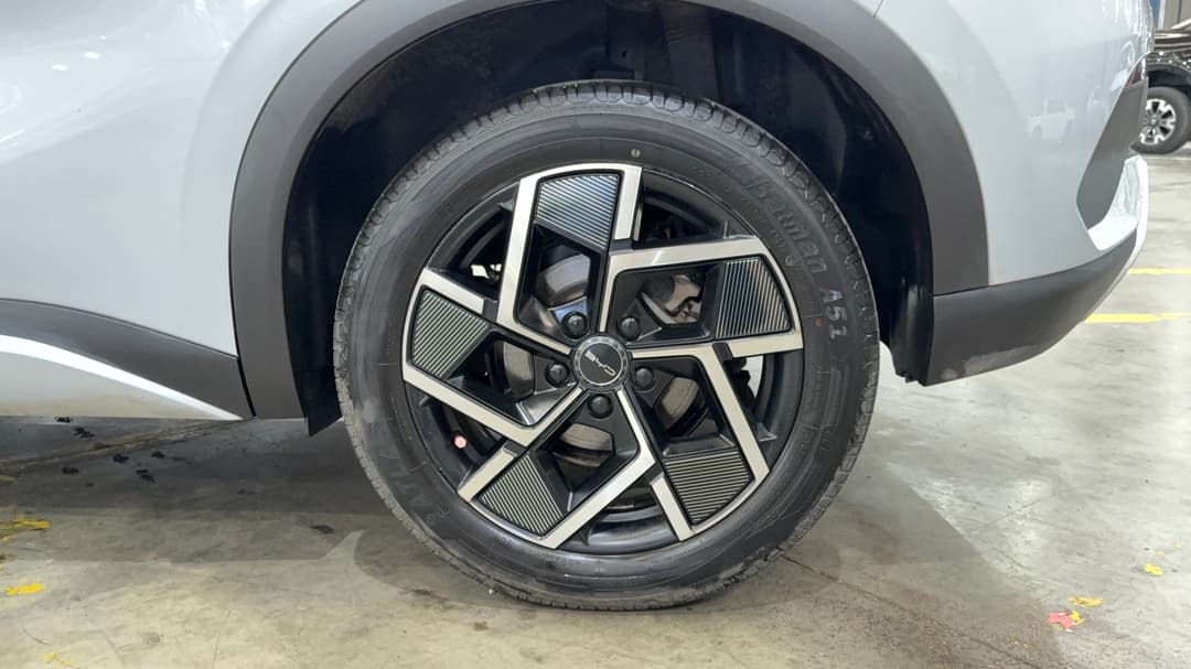 2023 Byd Atto 3 Standard Range, Automatic, 53282 km, Left Rear Wheel