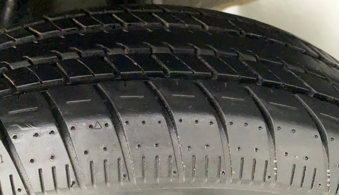2021 Honda Amaze 1.2L I-VTEC E, Petrol, Manual, 6,964 km, Left Rear Tyre Tread