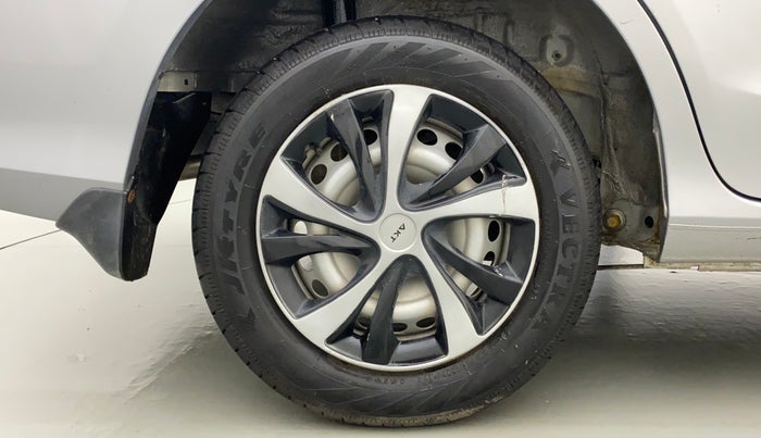 2021 Honda Amaze 1.2L I-VTEC E, Petrol, Manual, 6,964 km, Right Rear Wheel