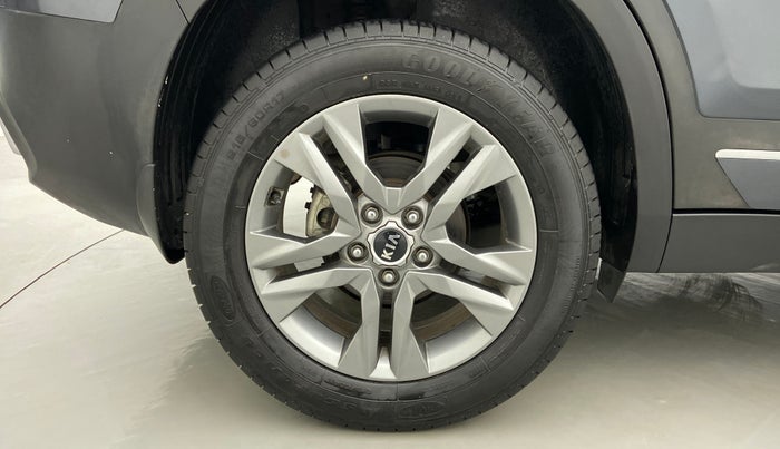 2019 KIA SELTOS HTX 1.5 PETROL MT, Petrol, Manual, 19,207 km, Right Rear Wheel
