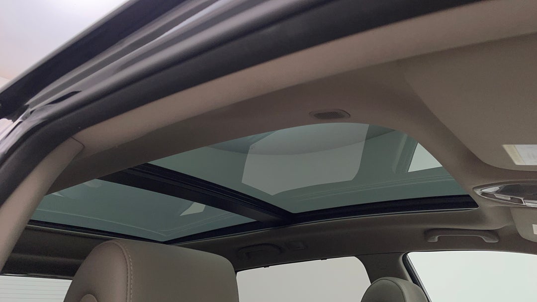 Interior Sunroof/Moonroof