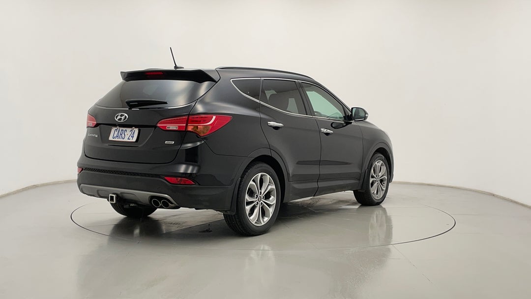 Right Back Diagonal (45- Degree) View