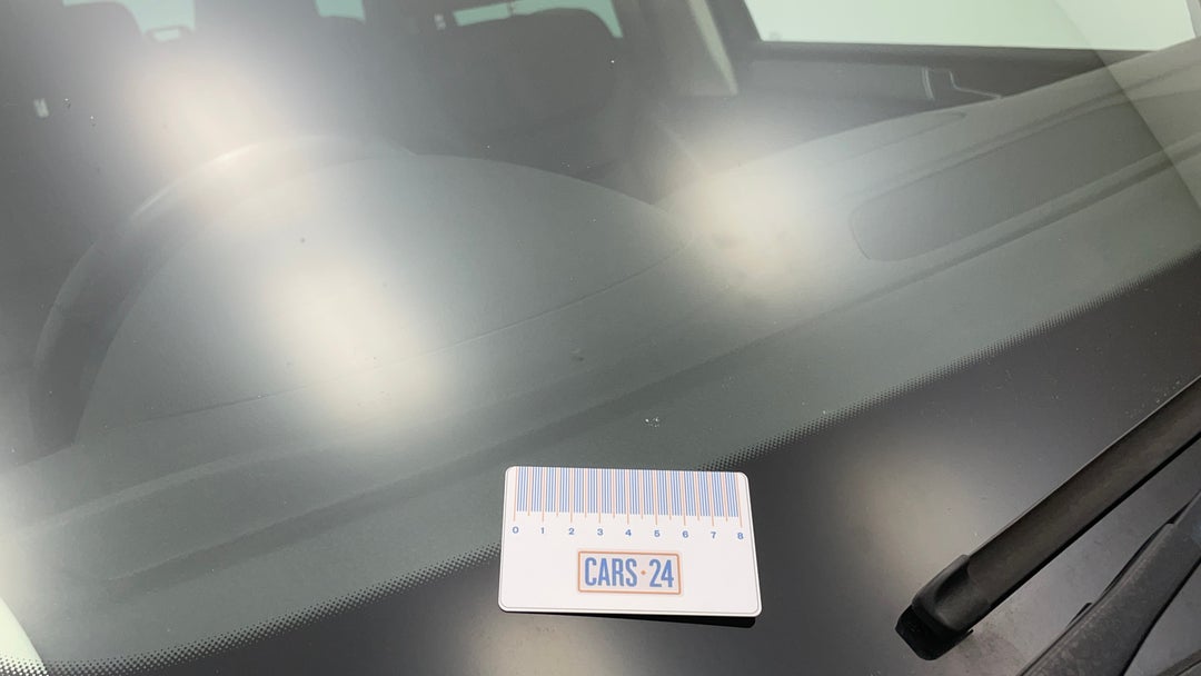 2015 Volkswagen Touareg 150 Tdi Element, Automatic, 95446 km, Windshield Front Chip