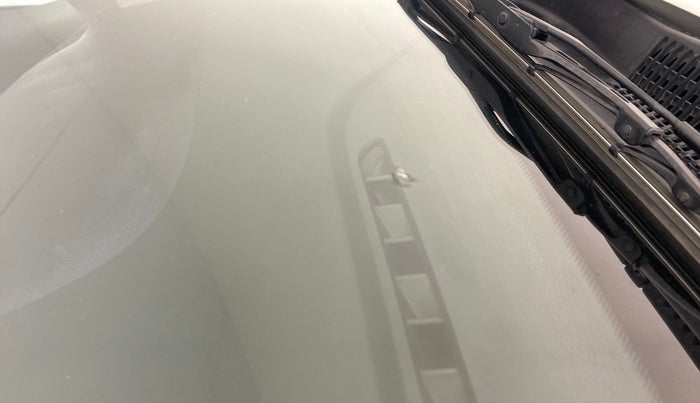 2017 Hyundai Xcent E PLUS, Petrol, Manual, 39,496 km, Front windshield - Minor spot on windshield