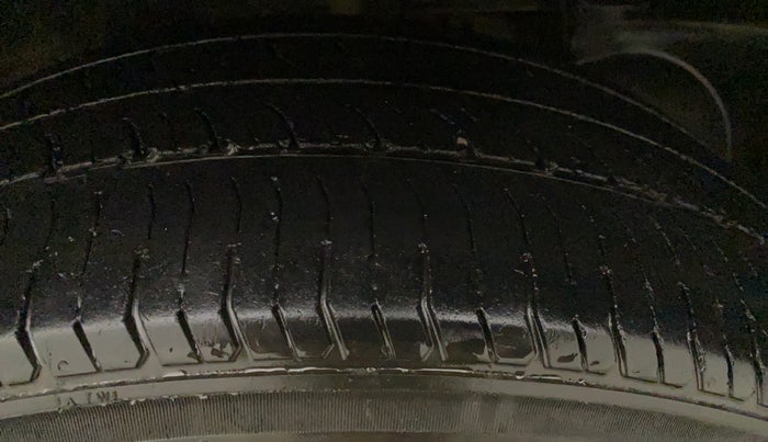2016 Nissan Terrano XL (P), Petrol, Manual, 64,162 km, Left Rear Tyre Tread