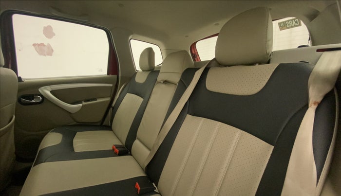 2016 Nissan Terrano XL (P), Petrol, Manual, 64,162 km, Right Side Rear Door Cabin