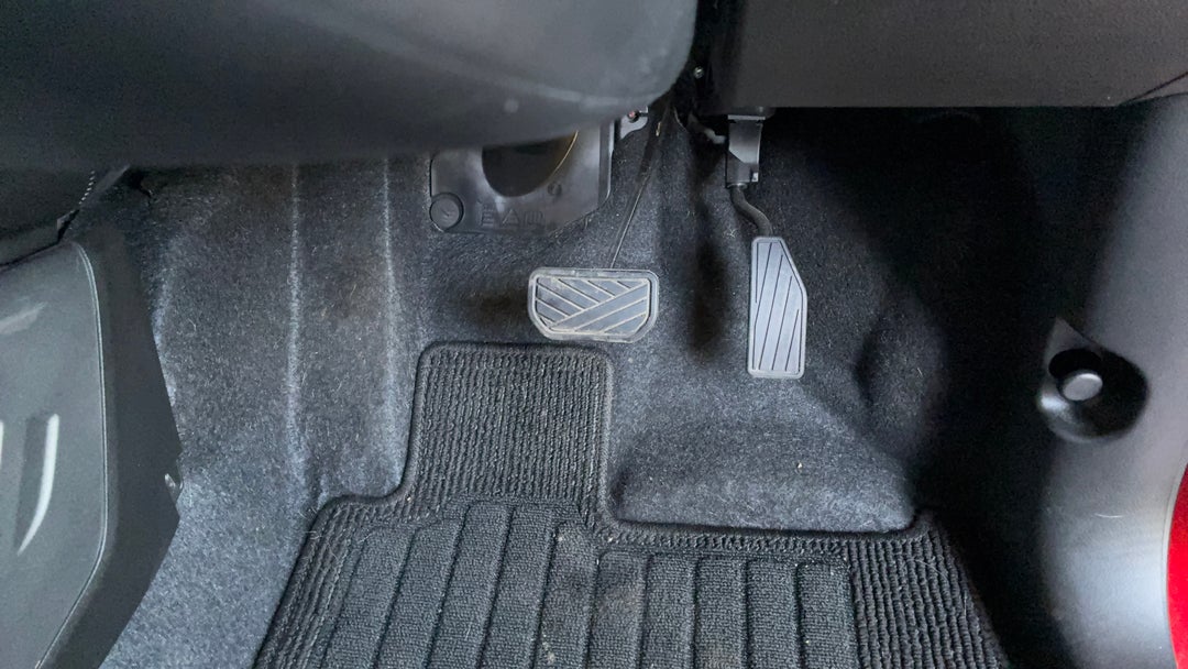 Pedals and Footmat