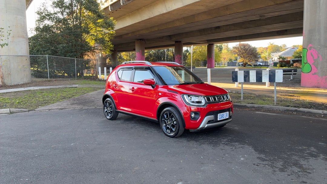 Right Front Diagonal (45- Degree) View