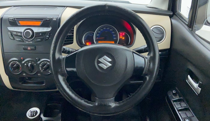2017 Maruti Wagon R 1.0 VXI, Petrol, Manual, 25,261 km, Steering Wheel Close-up