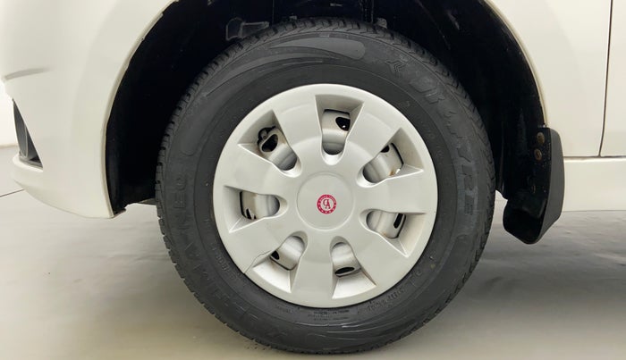 2018 Tata Tiago XE 1.2 REVOTRON, Petrol, Manual, 13,603 km, Left Front Wheel