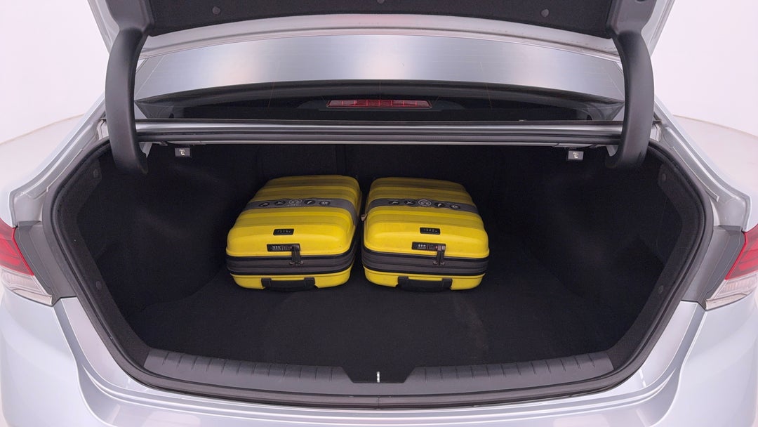 2019 Hyundai Sonata Active, Automatic, 76938 km, Boot Inside View with Luggage