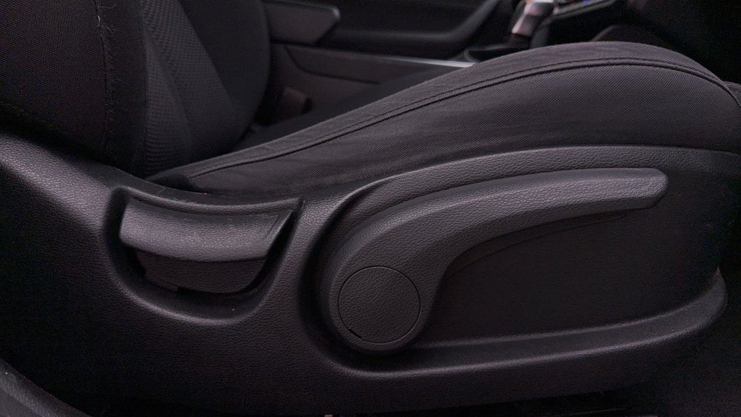 2019 Hyundai Sonata Active, Automatic, 76938 km, Drivers Side Adjustment Panel