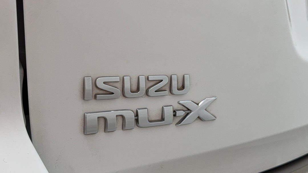 Badge (Boot Left Side)