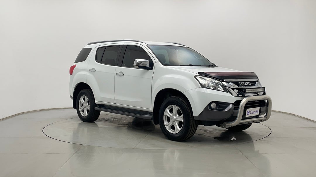 Right Front Diagonal (45- Degree) View