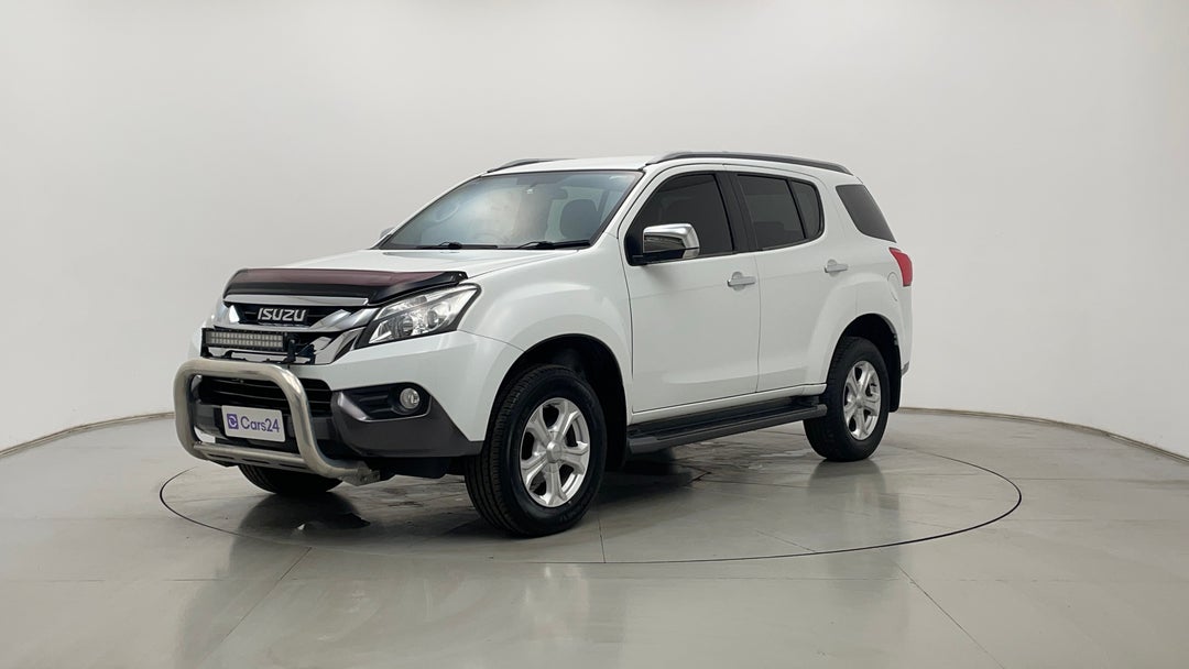 Left Front Diagonal (45- Degree) View