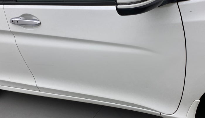 2019 Honda City 1.5L I-VTEC ZX CVT, Petrol, Automatic, 61,515 km, Driver-side door - Minor scratches