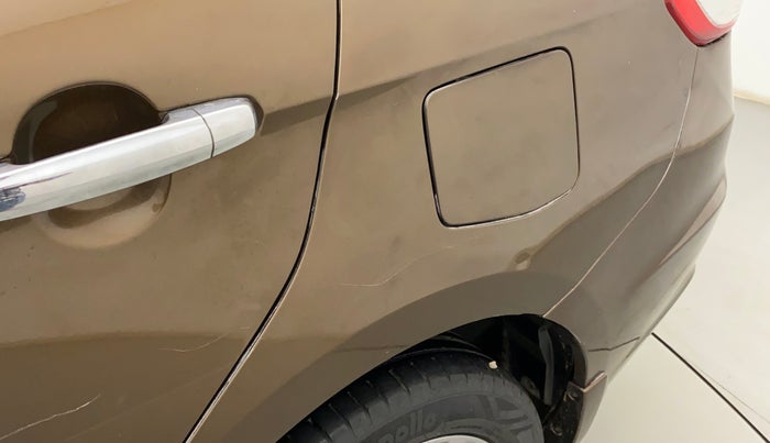 2017 Maruti Ciaz ALPHA 1.4 PETROL, Petrol, Manual, 65,385 km, Left quarter panel - Minor scratches