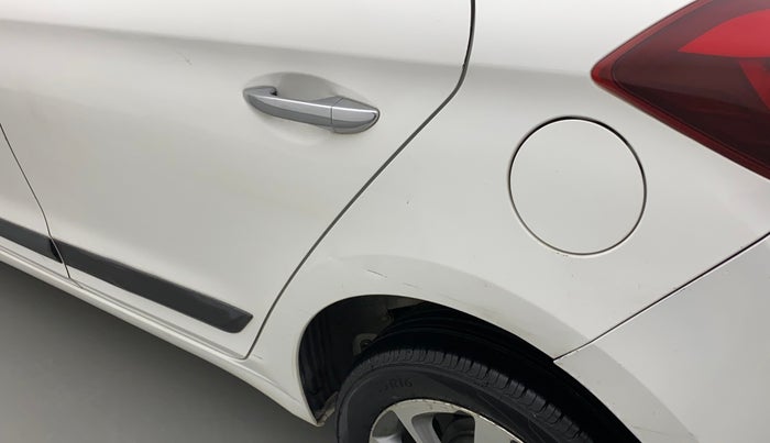 2016 Hyundai Elite i20 ASTA 1.4 CRDI (O), Diesel, Manual, 94,822 km, Left quarter panel - Minor scratches