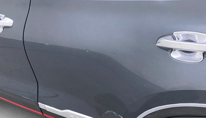 2020 KIA SONET GTX PLUS 1.0 IMT, Petrol, Manual, 31,724 km, Rear left door - Slightly dented