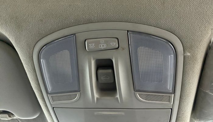 2020 KIA SONET GTX PLUS 1.0 IMT, Petrol, Manual, 31,724 km, Ceiling - Roof light/s not working