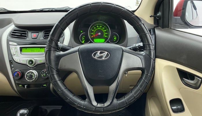 2014 Hyundai Eon SPORTZ, Petrol, Manual, 73,688 km, Steering Wheel Close Up