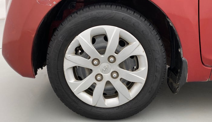2014 Hyundai Eon SPORTZ, Petrol, Manual, 73,688 km, Left Front Wheel