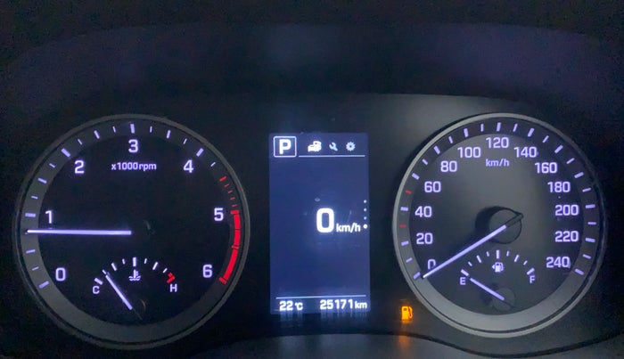 2018 Hyundai Tucson GLS 4WD AT DIESEL, Diesel, Automatic, 25,995 km, Odometer Image