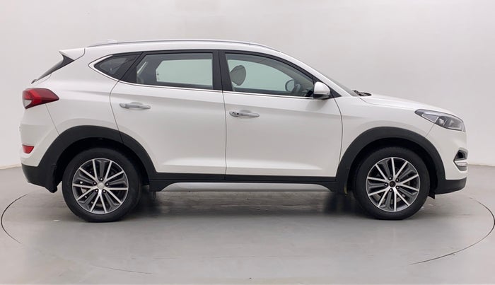 2018 Hyundai Tucson GLS 4WD AT DIESEL, Diesel, Automatic, 25,995 km, Right Side View
