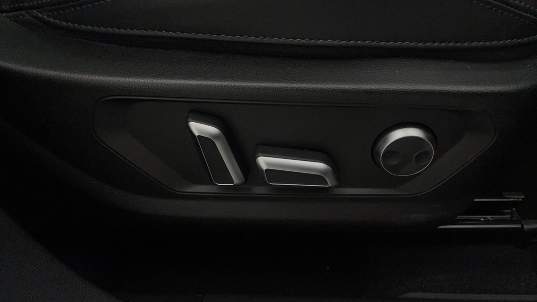 2023 GWM Haval H6gt Ultra (4WD), Automatic, 20702 km, Drivers Side Adjustment Panel