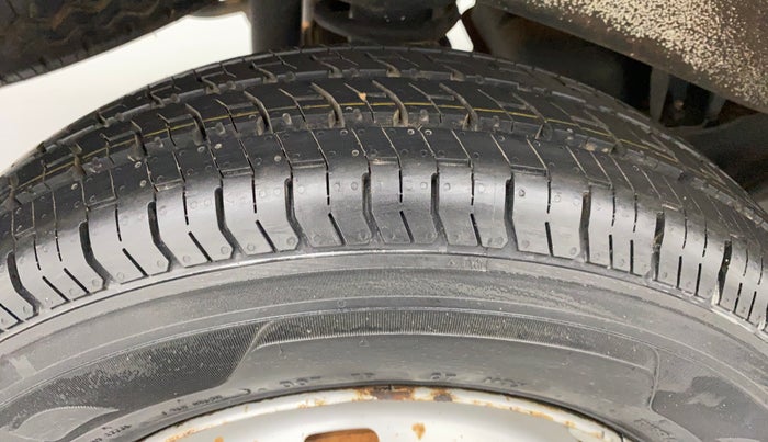 2018 Maruti Eeco 5 STR WITH AC PLUSHTR, Petrol, Manual, 29,035 km, Right Rear Tyre Tread