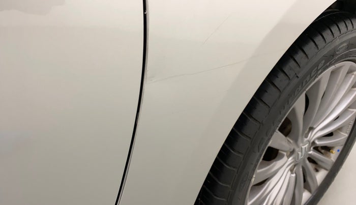 2016 Maruti Ciaz ZXI+ RS, Petrol, Manual, 38,997 km, Right fender - Minor scratches
