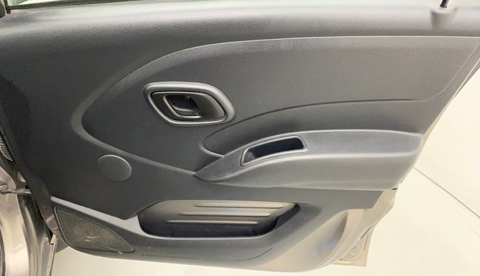 2017 Datsun Redi Go S, Petrol, Manual, 90,530 km, Driver Side Door Panels Control