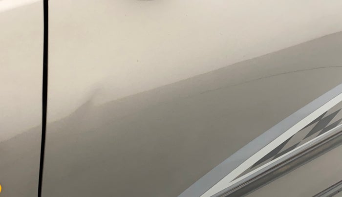 2017 Datsun Redi Go S, Petrol, Manual, 90,530 km, Front passenger door - Slightly dented