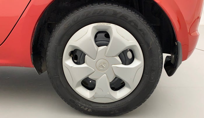 2016 Tata Tiago XZ PETROL, Petrol, Manual, 36,448 km, Left Rear Wheel
