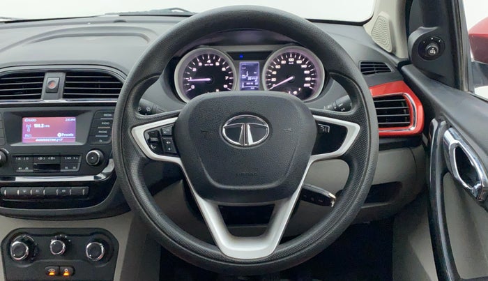 2016 Tata Tiago XZ PETROL, Petrol, Manual, 36,448 km, Steering Wheel Close Up